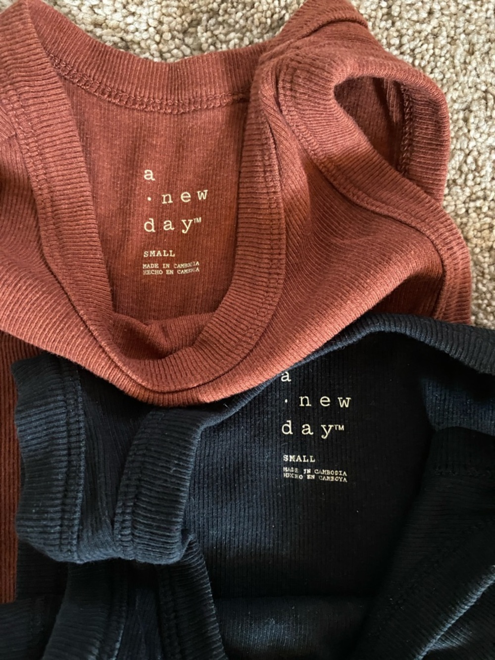 Women’s Ribbed Tank Top - Black & Rust - Picture 2 of 2
